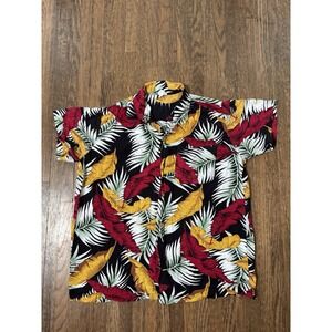 Tropiko Tropical Leaf Print Short Sleeve Button Down Hawaiian Shirt